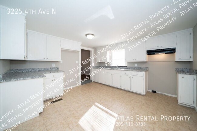 Building Photo - 3225 4th Ave N