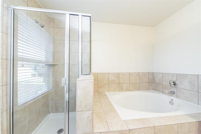 Building Photo - 7222 Granite Terrace Ln