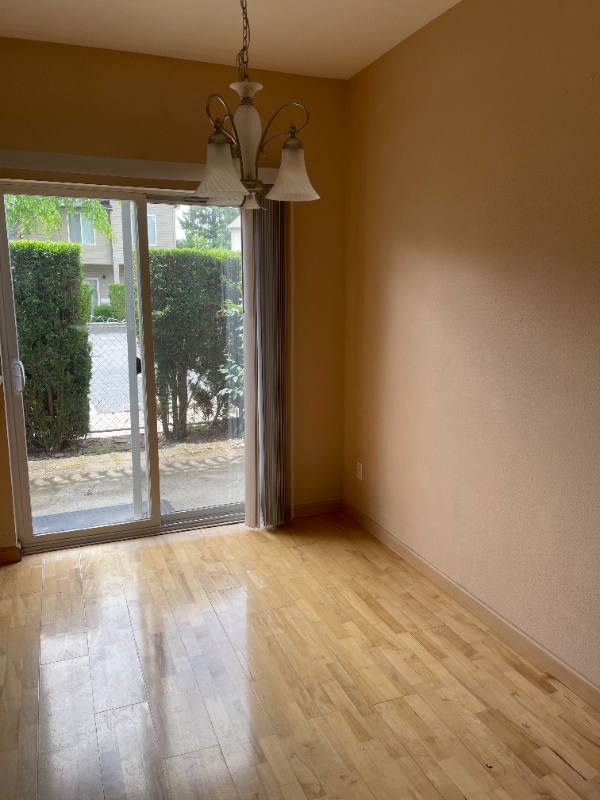 Building Photo - 5264 NE 121st Ave