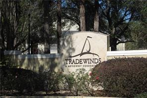 Building Photo - 1063 S Hiawassee Rd
