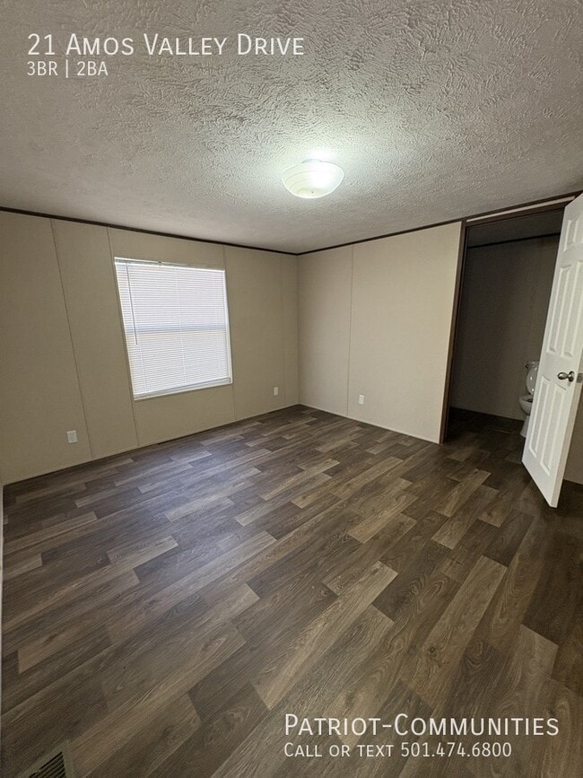 Building Photo - 21 Amos Valley Dr