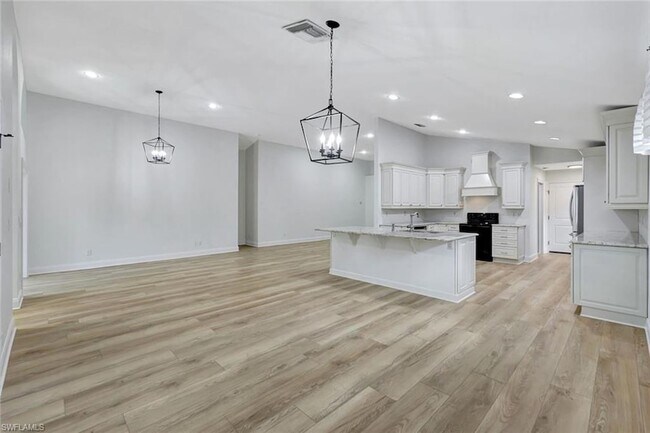 Building Photo - 7052 Timberland Cir
