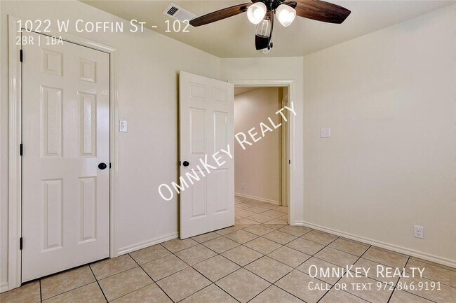 Building Photo - 1022 W Coffin St