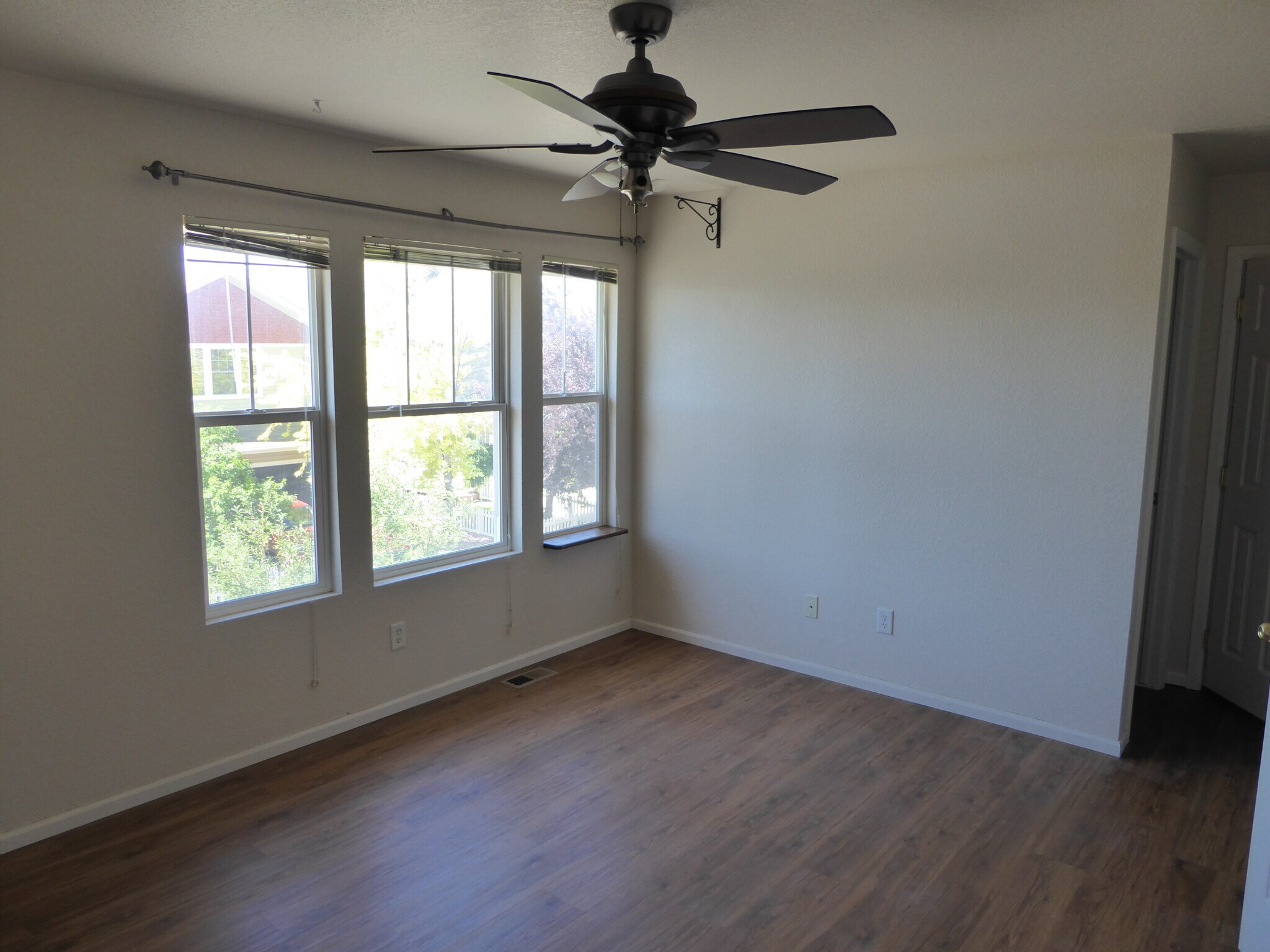 Building Photo - 2227 Brightwater Dr