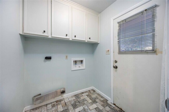 Building Photo - 11506 Wolf Run Ln