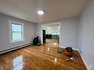 Building Photo - 6 Bromfield St