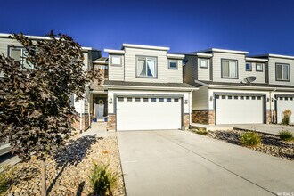 Building Photo - 15030 Gallant Dr