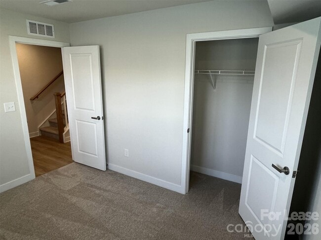 Building Photo - 5013 Griers Hl Dr