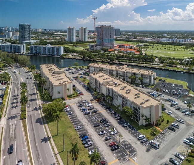 Building Photo - 701 Three Islands Boulevard