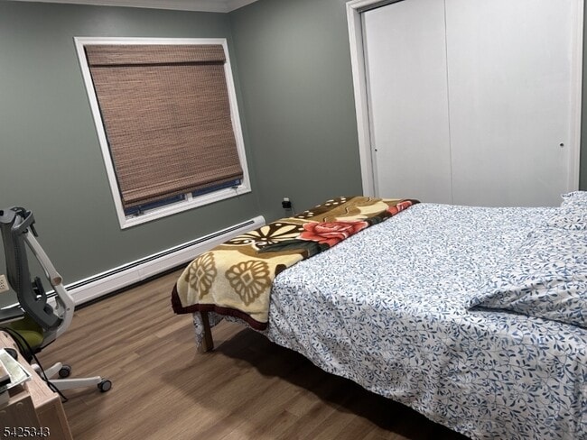 Building Photo - 6 Lori Ln