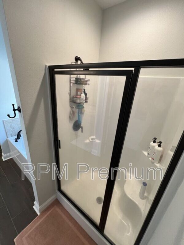 Building Photo - 14401 Sterling Oaks Dr