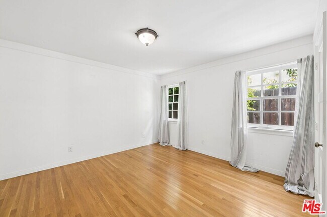 Building Photo - 1377 Appleton Way