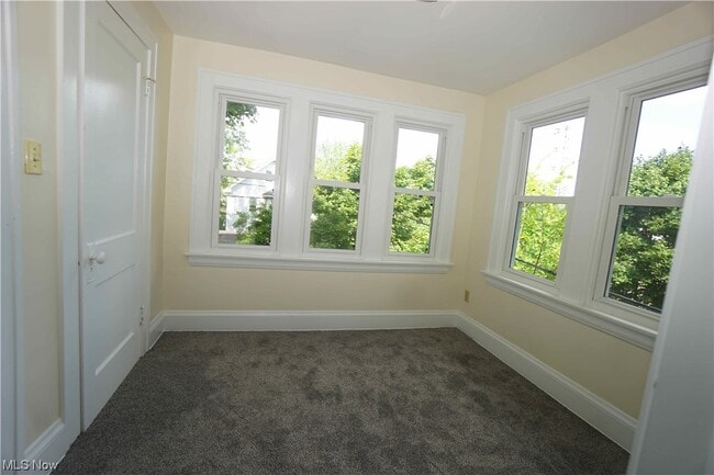 Building Photo - 2168 Edgewood Rd