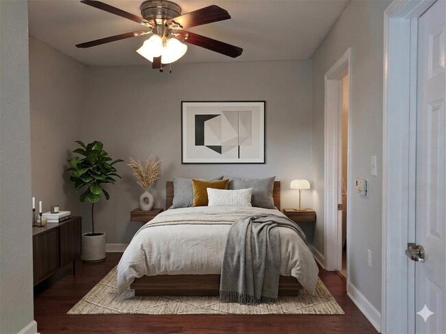 Building Photo - 2020 S Congress Ave