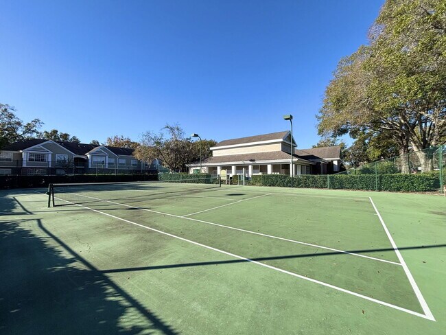 Building Photo - 8300 Elm Park Dr