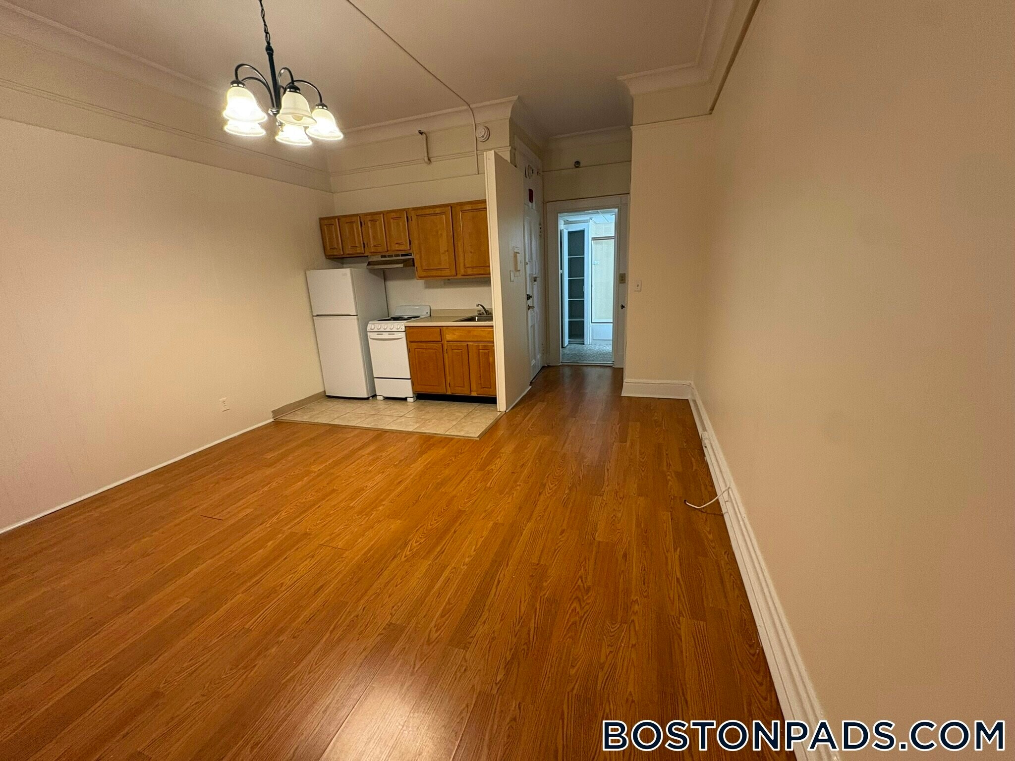 Building Photo - 62 Boylston St