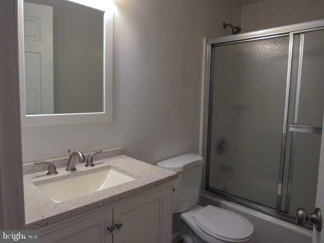 Building Photo - 248 Laurel Hill Rd