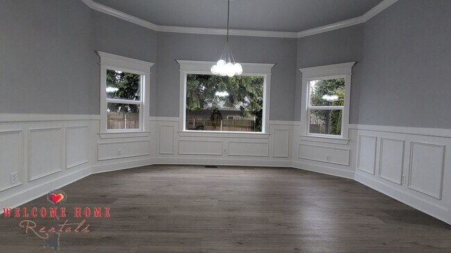 Building Photo - 4520 S Thompson Ave