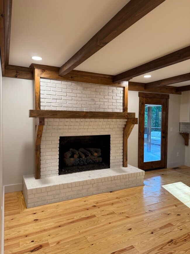 Building Photo - 233 Ranchwood Trail