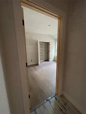 Building Photo - 8416 Delmar St