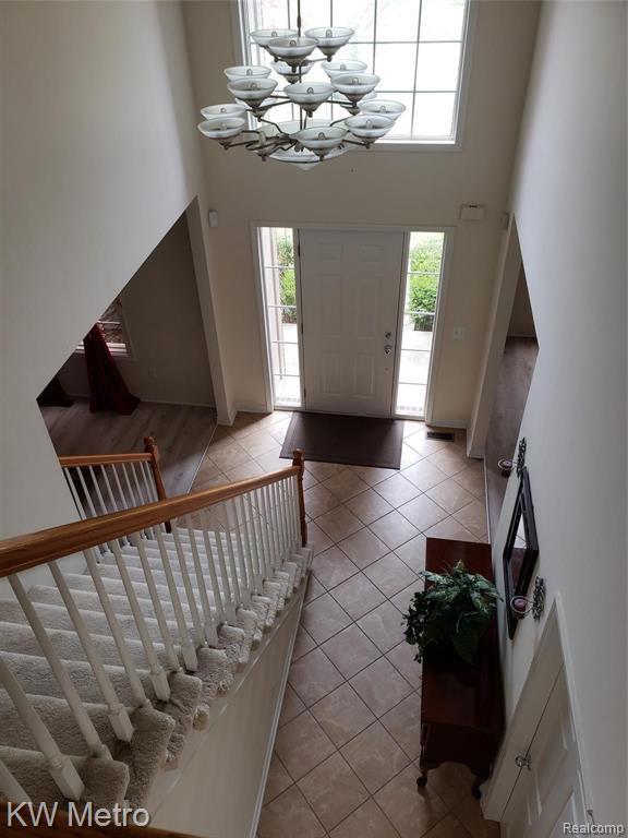 Building Photo - 1227 Letica Dr