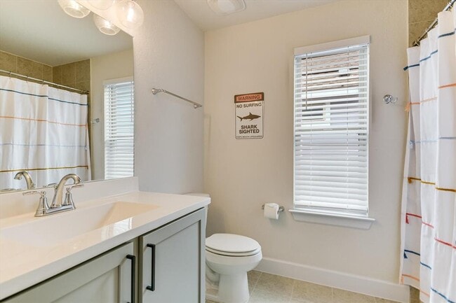 Building Photo - 8607 McKamy Dr