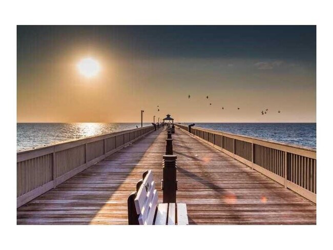 Building Photo - 2265 SW 15th St