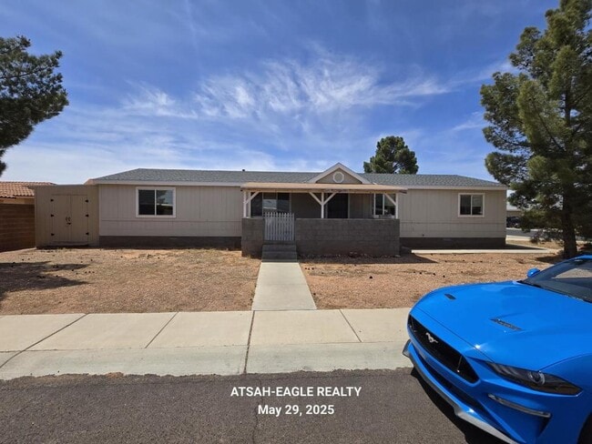 Primary Photo - 853 Sandpiper Dr