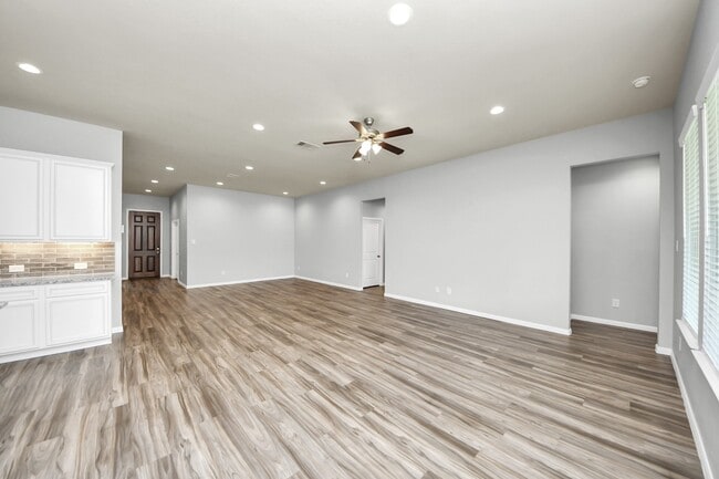 Building Photo - 14114 Tower Peak Ct