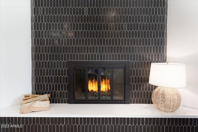 Building Photo - 11601 N 50th Pl