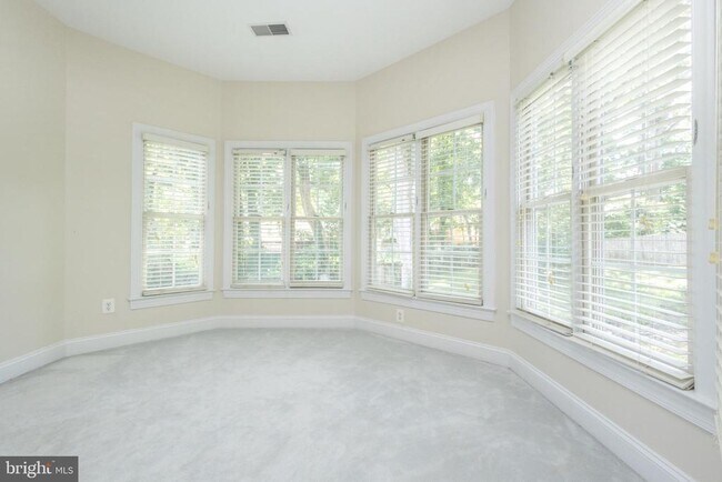 Building Photo - 11629 Forest Hill Ct