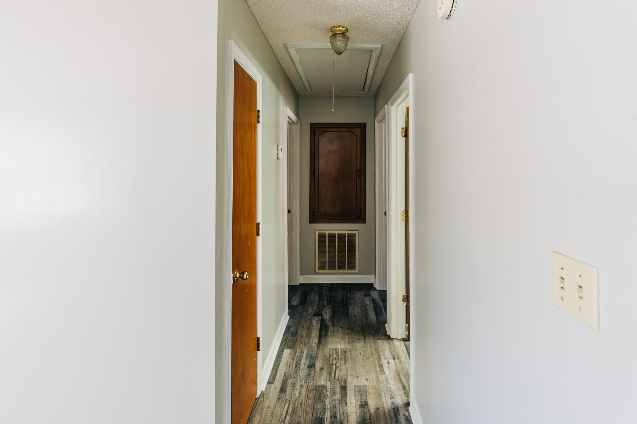 Building Photo - 1210 Douglas MacArthur St