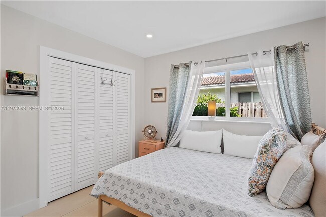 Building Photo - 11720 SW 81st Rd