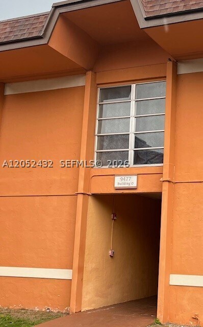 Building Photo - 9477 SW 76th St