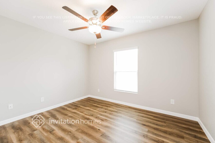 Building Photo - 402 Kostner St