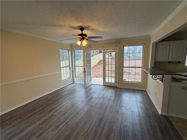 Building Photo - 1040 Hampton Hill Ct