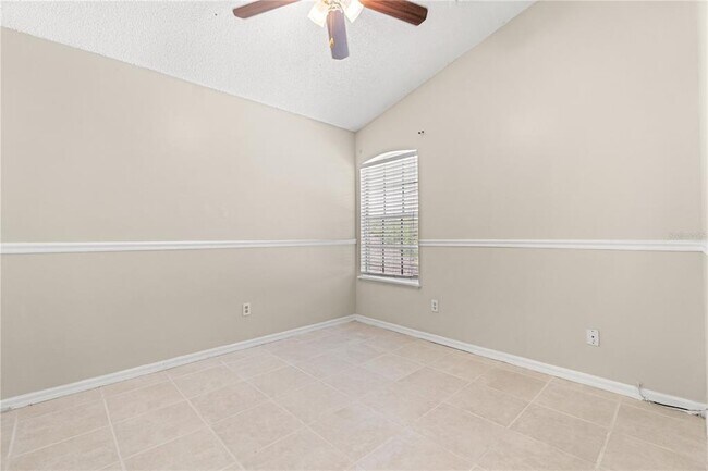 Building Photo - 2411 Parsons Pond Cir