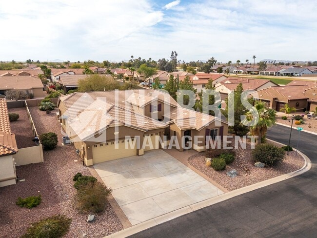 Building Photo - Gorgeous Well Cared For Home with a Casita in Robson Ranch