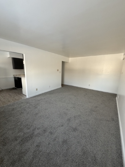 Building Photo - 750 E Michigan Ave