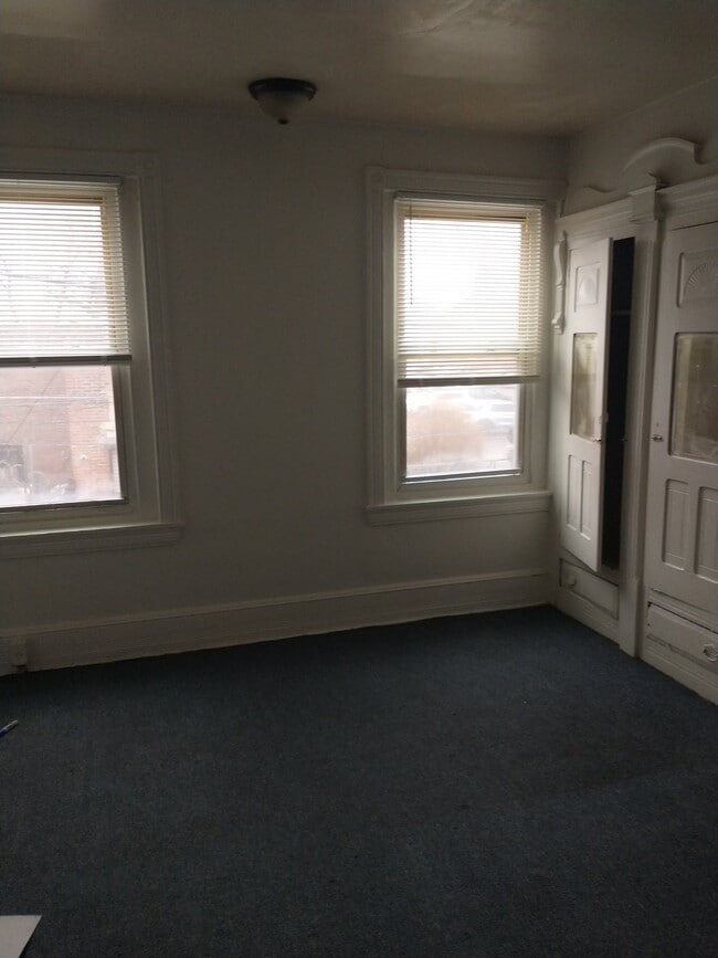 Building Photo - 1614 Unity St