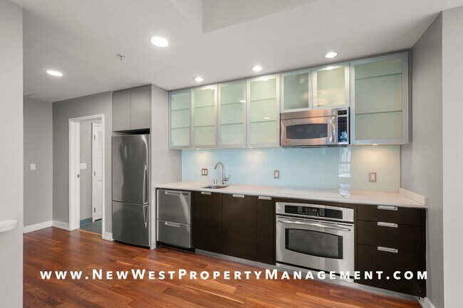 Building Photo - Stunning East Village 2-Bedroom at Alta! Available Now! Small Pet OK!