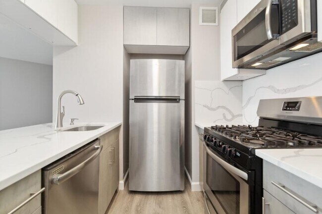 Primary Photo - 0 bedroom in New York NY 10017