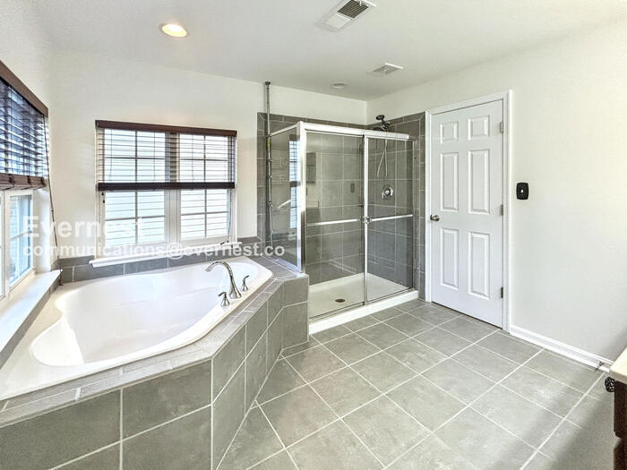 Building Photo - 29 Trail Ridge Ln