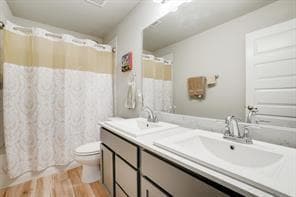 Building Photo - 10013 Adams Ln