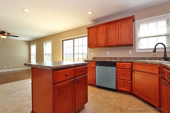 Building Photo - Home in Jackson Ridge Subdivision