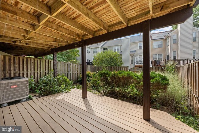 Building Photo - 20335 Briarcliff Terrace