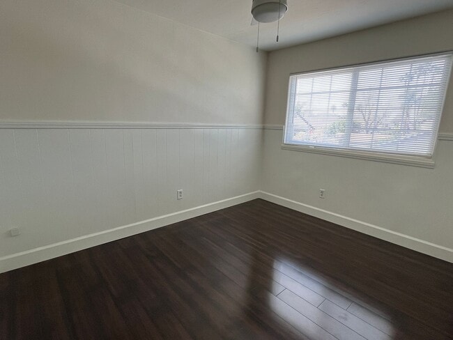 Building Photo - Beautiful 4 Bed | 3 Bath Home in Santee with Downstairs Bedroom & Full Bath!