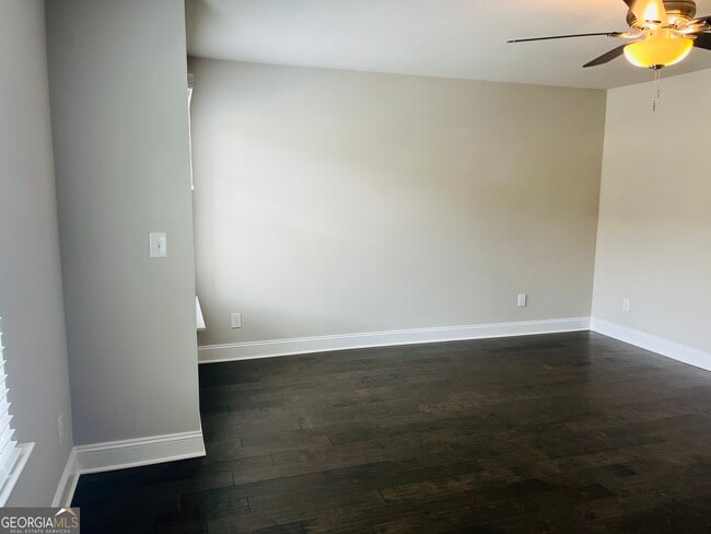 Building Photo - 6005 Arbor Knoll Pl