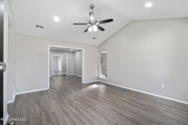 Building Photo - Shadow Oaks Parkway 3865