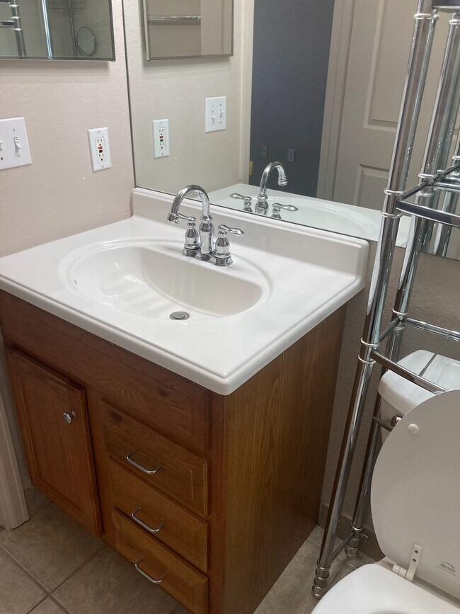 127 Jules DriveMountain Glen - 127 Jules DriveMountain Glen Gypsum CO